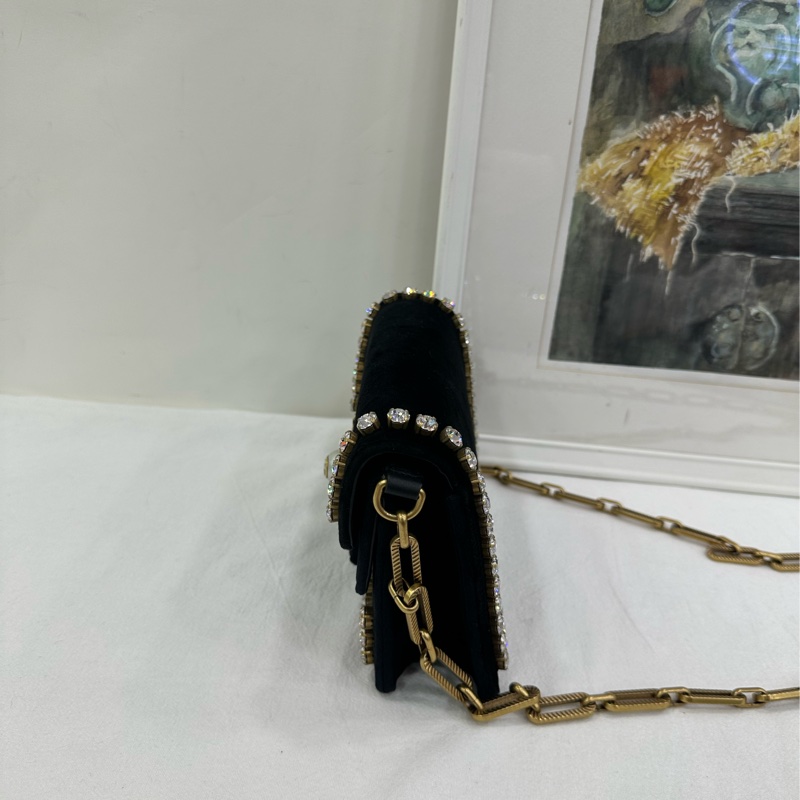 Gucci 絲絨水鑽蜜蜂鏈條限量包 閒置-3