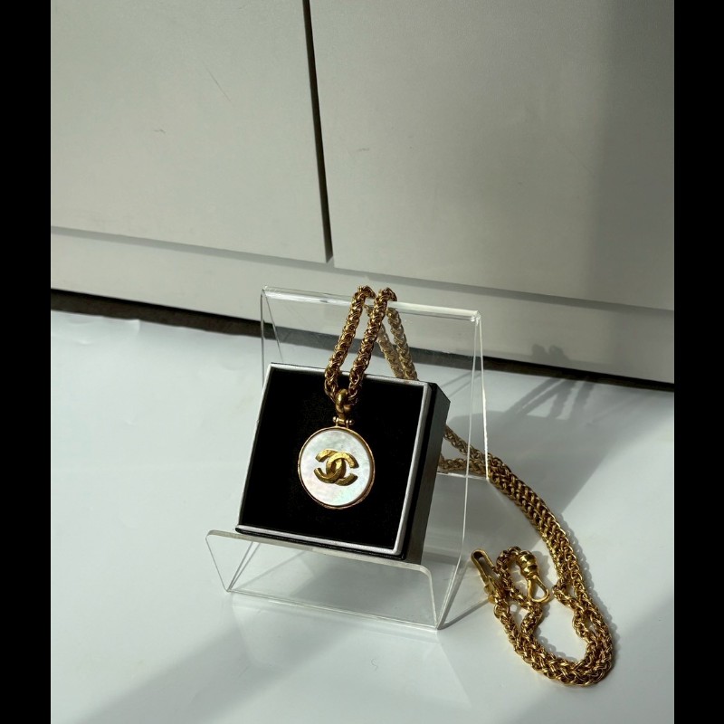 Chanel 金鍊白底圓雙C項鍊-0