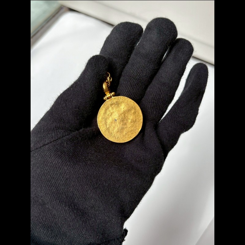 Chanel 金鍊白底圓雙C項鍊-2