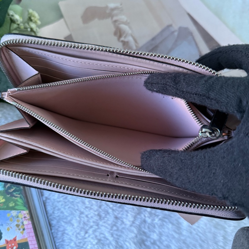 Zippy 雕花洞洞牛皮ㄇ形拉鍊長夾(玫瑰茉莉粉)-5