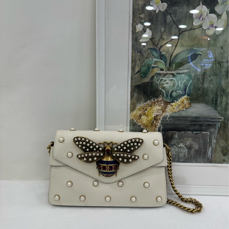 Gucci古馳Broadway小蜜蜂鏈包，白色珍珠裝飾，金色鏈條+紅藍條紋肩帶，楊冪同款 99新近閒置 尺寸25×16×4cm-1