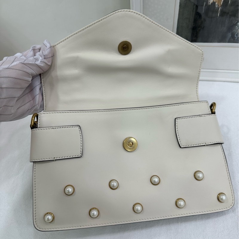 Gucci古馳Broadway小蜜蜂鏈包，白色珍珠裝飾，金色鏈條+紅藍條紋肩帶，楊冪同款 99新近閒置 尺寸25×16×4cm-7