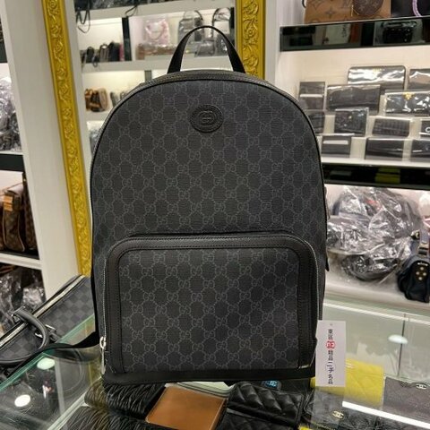 東區正精品㊣GUCCI Interlocking PVC黑灰色拉鍊後背包 RZ6162