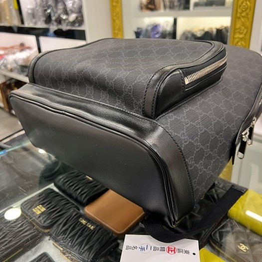 東區正精品㊣GUCCI Interlocking PVC黑灰色拉鍊後背包 RZ6162-3