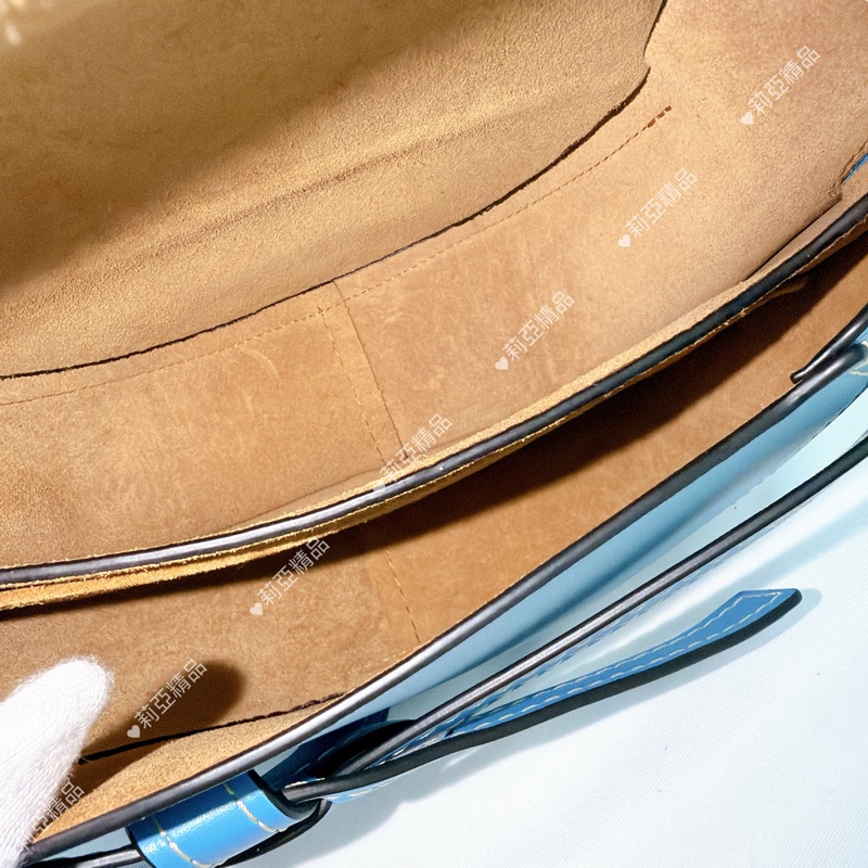 莉亞精品♡ Loewe gate水藍色馬鞍包 二手美包-15