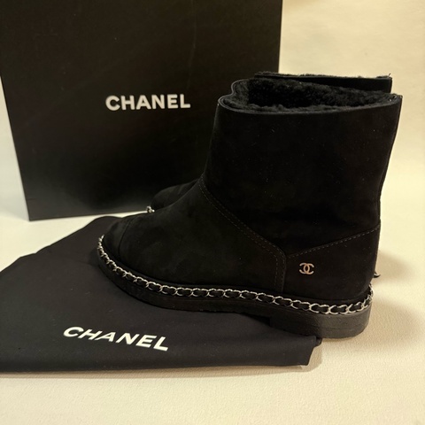 CHANEL 羊毛內𥚃 Short boots