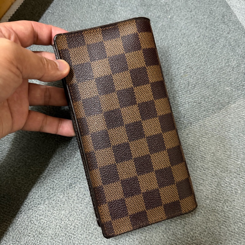 Lv棋盤格對開長夾-1