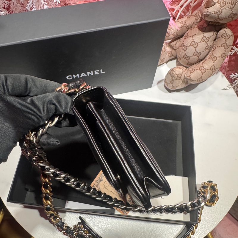 Chanel 黑銀19包woc斜背包/王吉娜古董精品-6