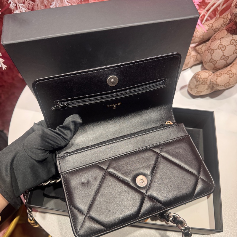 Chanel 黑銀19包woc斜背包/王吉娜古董精品-8