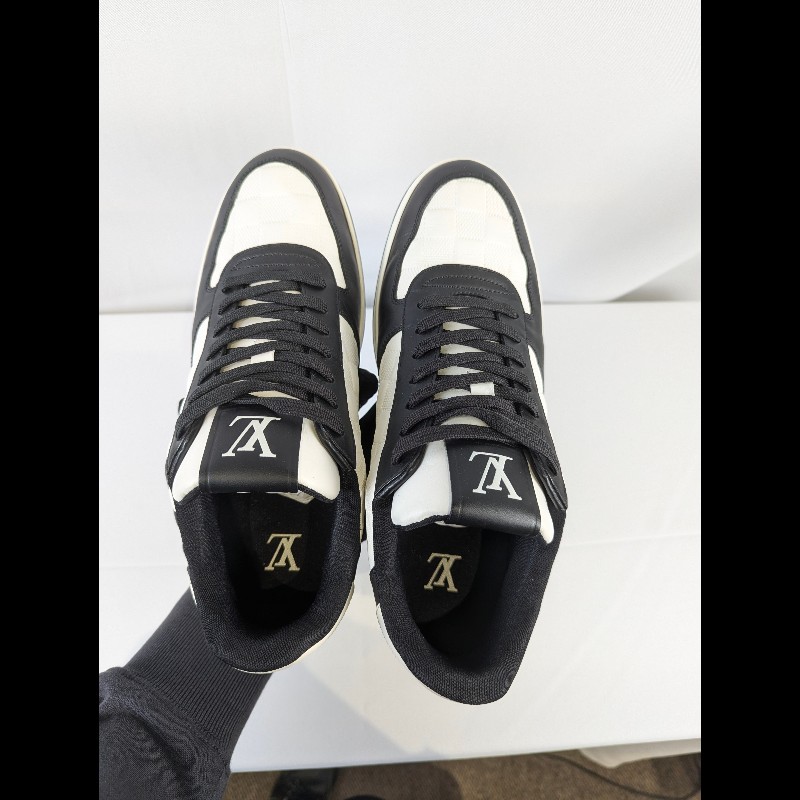 莉亞精品♡LV 白棋盤運動鞋 尺碼7.5 九新美鞋-4