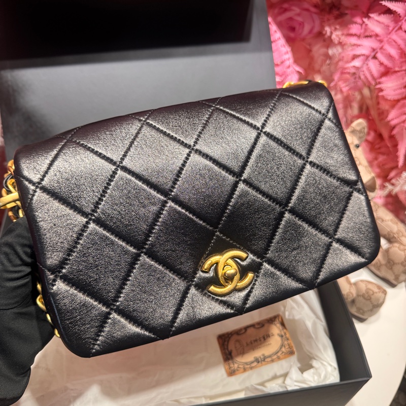 Chanel 黑金牛皮斜背包/可調節/王吉娜古董精品-2