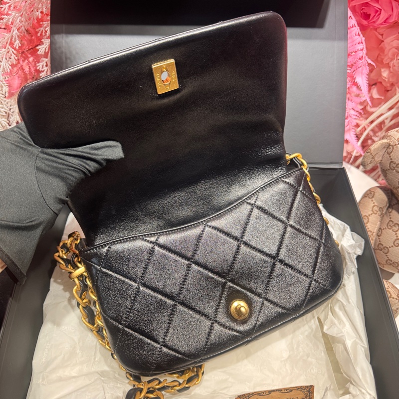 Chanel 黑金牛皮斜背包/可調節/王吉娜古董精品-7