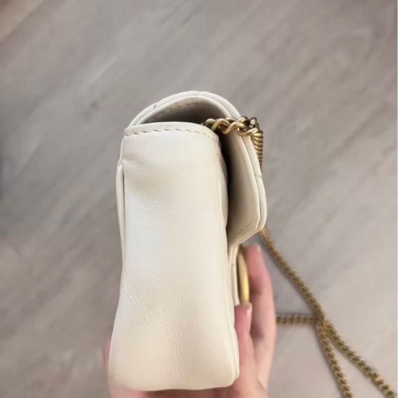 GUCCI GG MarmontMini 白色馬夢肩背包鏈條包-1