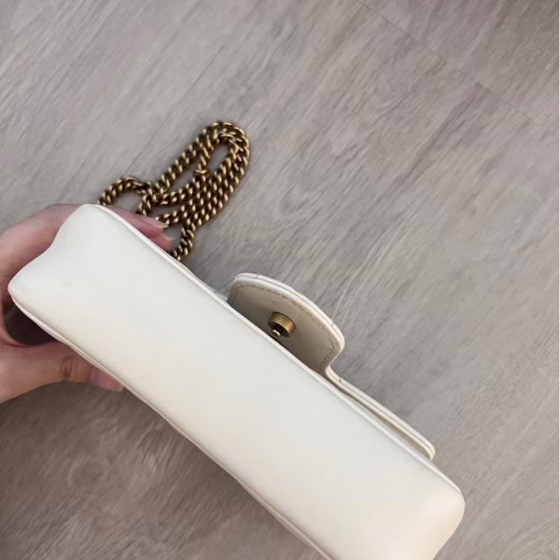 GUCCI GG MarmontMini 白色馬夢肩背包鏈條包-5
