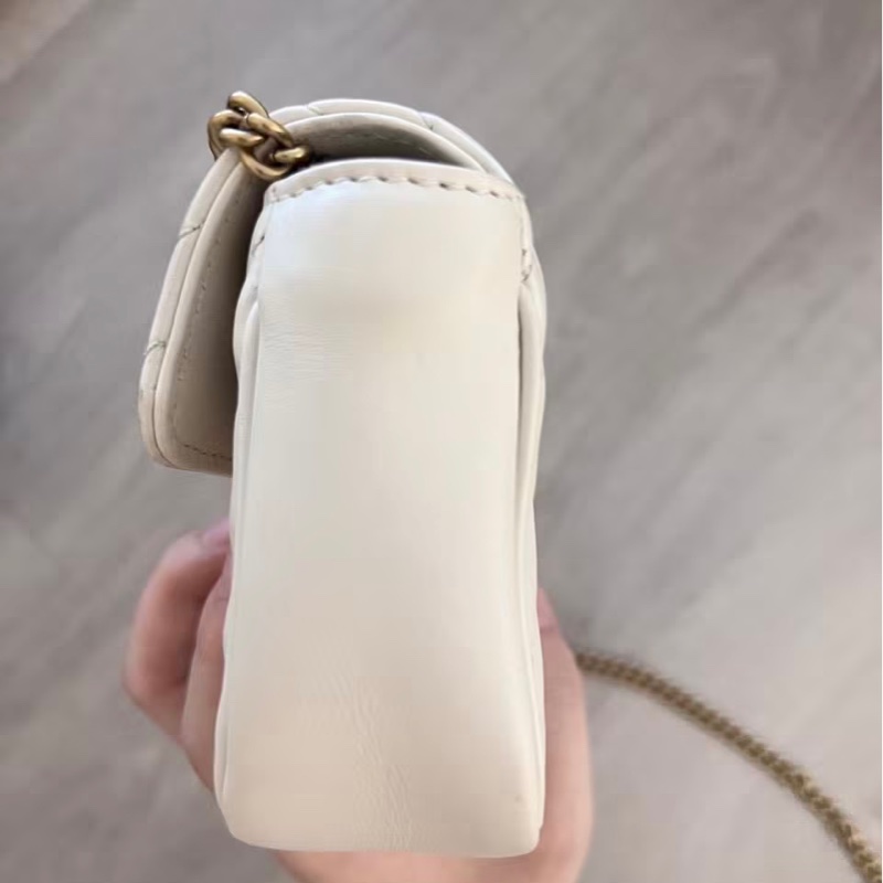 GUCCI GG MarmontMini 白色馬夢肩背包鏈條包-7