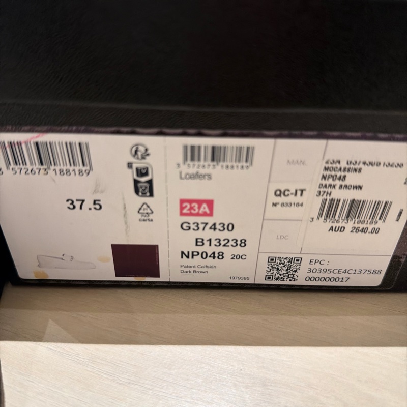 全新 經典CHANEL字母漆皮樂福鞋 咖啡色-5