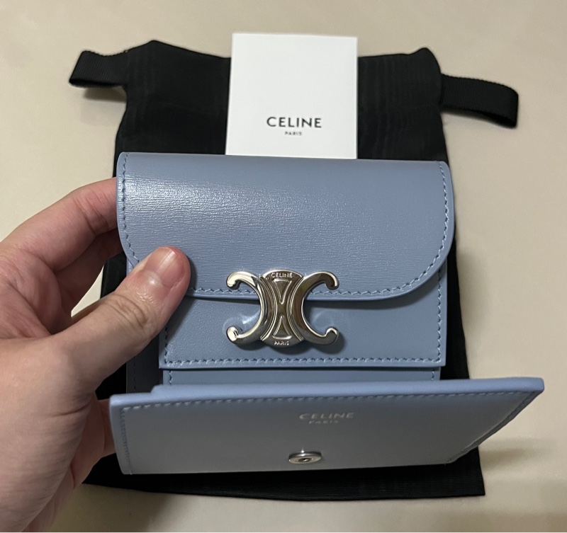 CELINE TRIOMPHE小號翻蓋錢包-9
