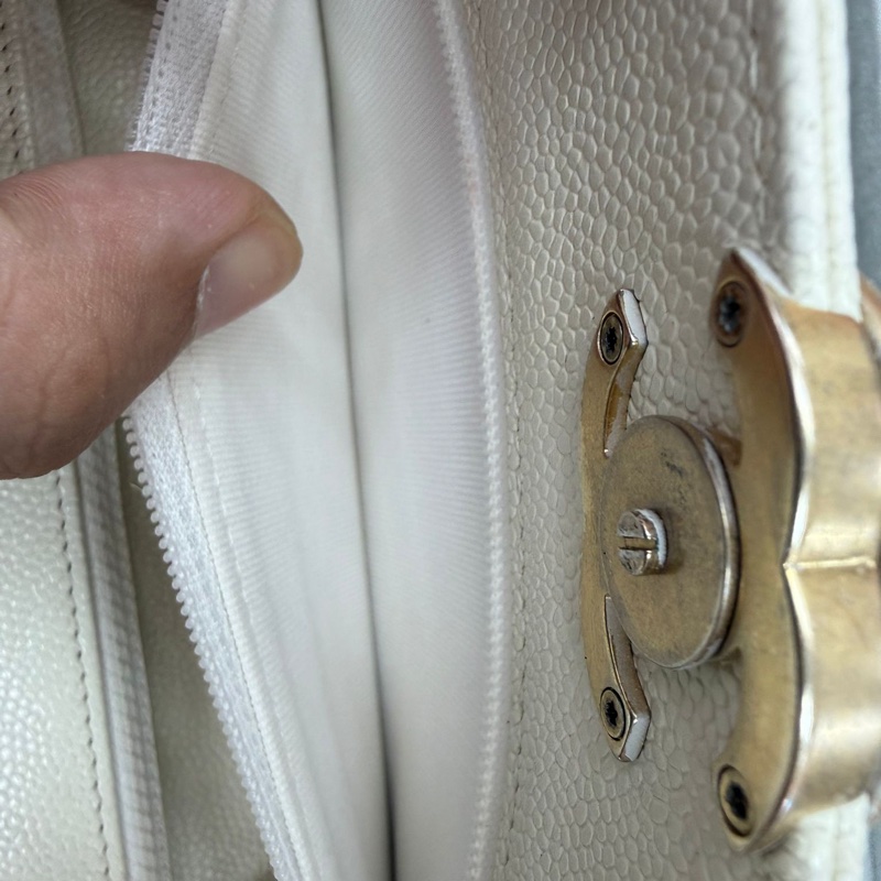 CHANEL CLASSIC WOC-31