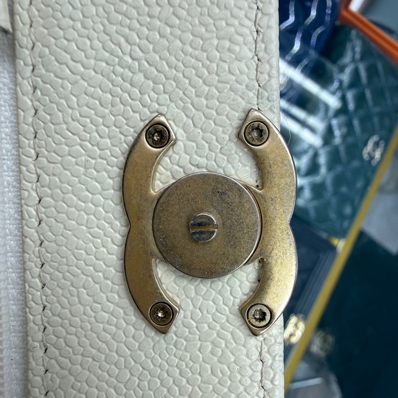 CHANEL CLASSIC WOC-32