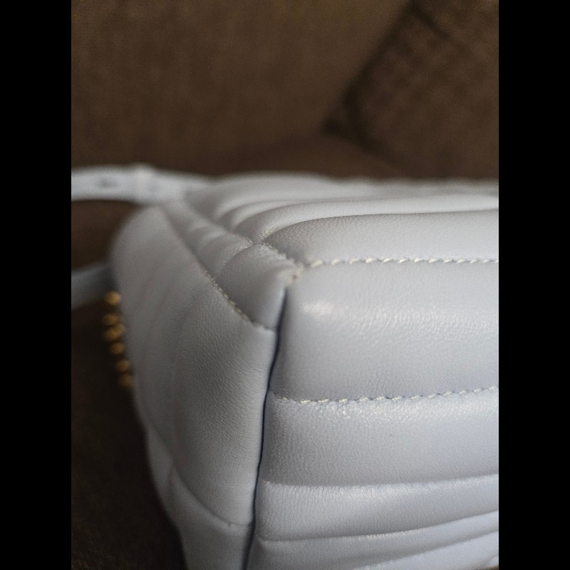 Burberry經典Lola系列羊皮斜揹包-5