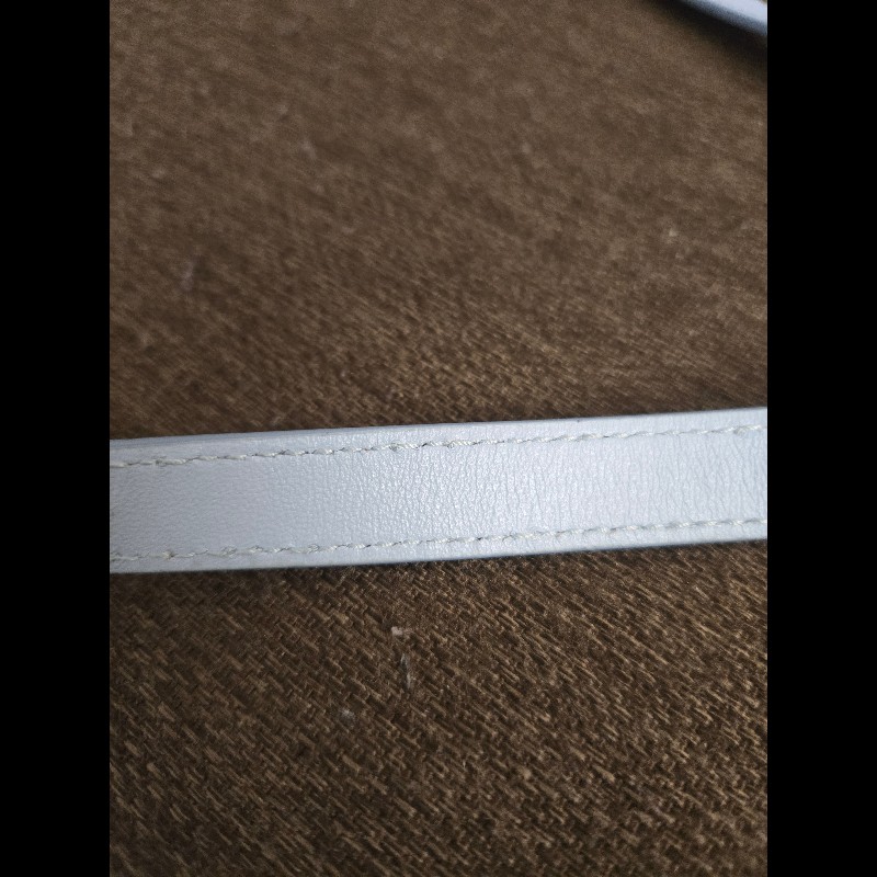 Burberry經典Lola系列羊皮斜揹包-17