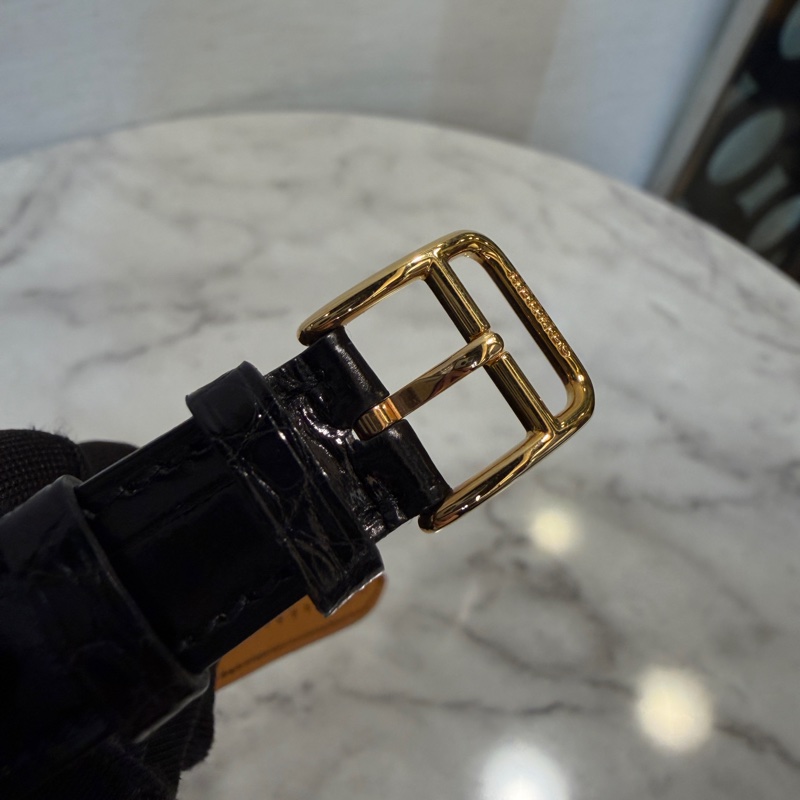 Hermes 金框珍珠母貝錶面11點鑽黑鱷魚壓紋錶帶石英腕錶-14