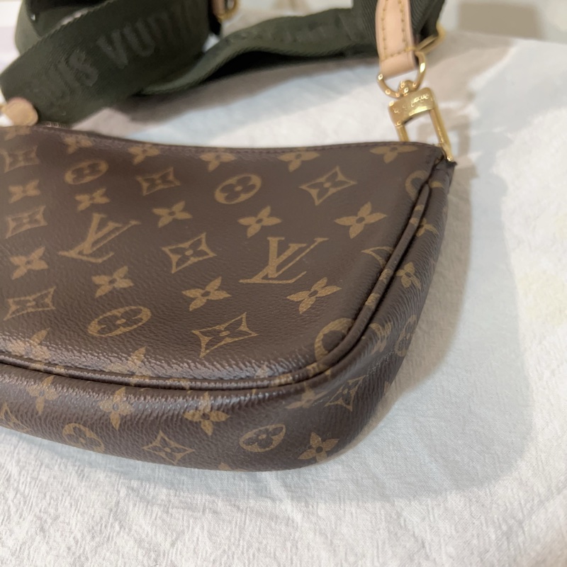 ෆ LV Multi Pochette Accessories五合一麻將包-16