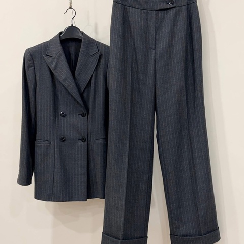 BURBERRY 藍標 直條紋毛料西裝外套+長褲