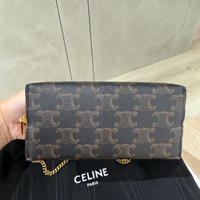 Celine老花 咖啡色 凱旋門金色鏈條包-4