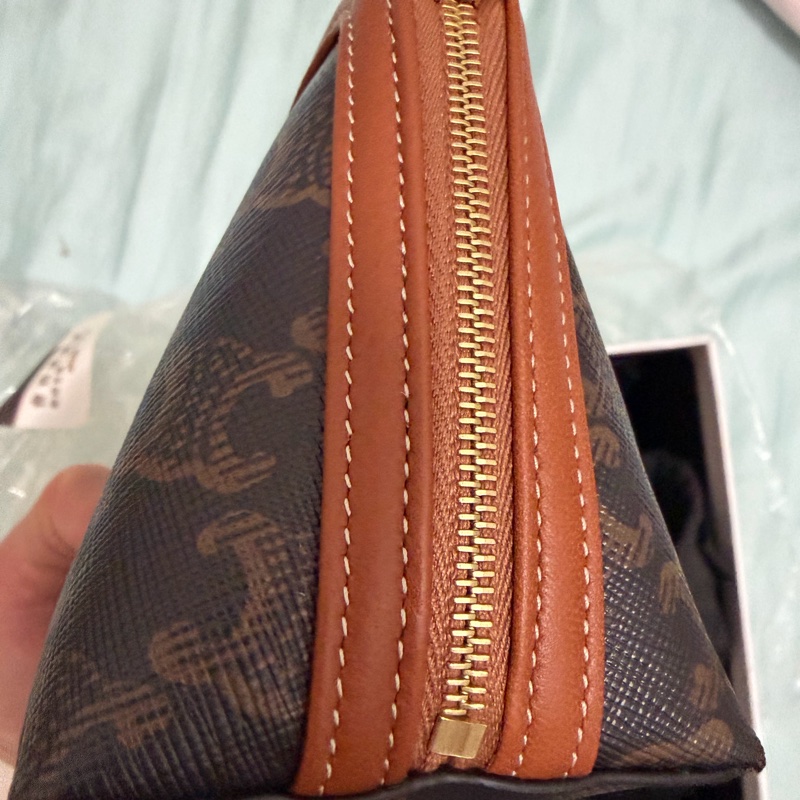 Celine老花 咖啡色 凱旋門金色鏈條包-5