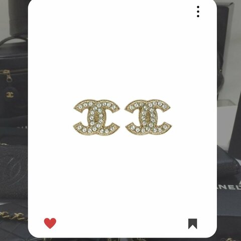 🛍️🎁 26 🔥 1月新品上架 新年💖 美品💖 香奈兒 Chanel CC 經典金色水鑽耳環 🔥 香奈兒熱賣款 香奈兒經典款 耳環 CHANEL EARRING