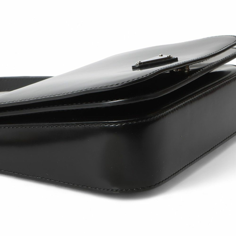 【包稅】PRADA 1BD308 三角形標誌磨砂皮革單肩包（附證書）/32195--4