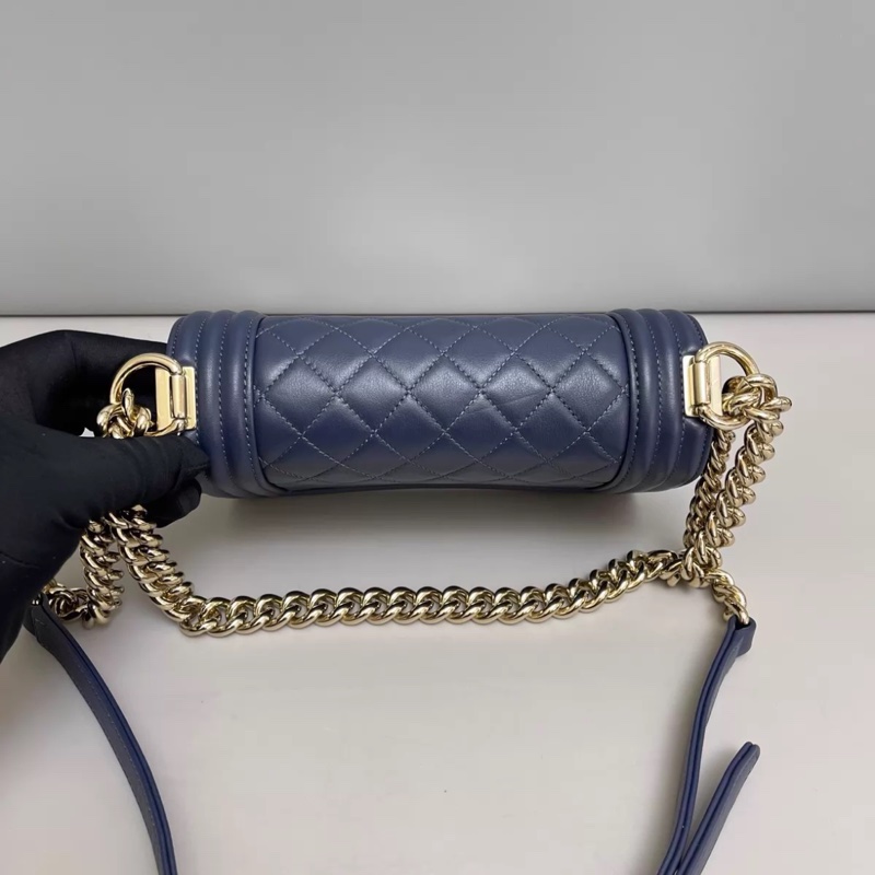 Chanel香奈兒leboy小號牛皮菱格藍金包-5