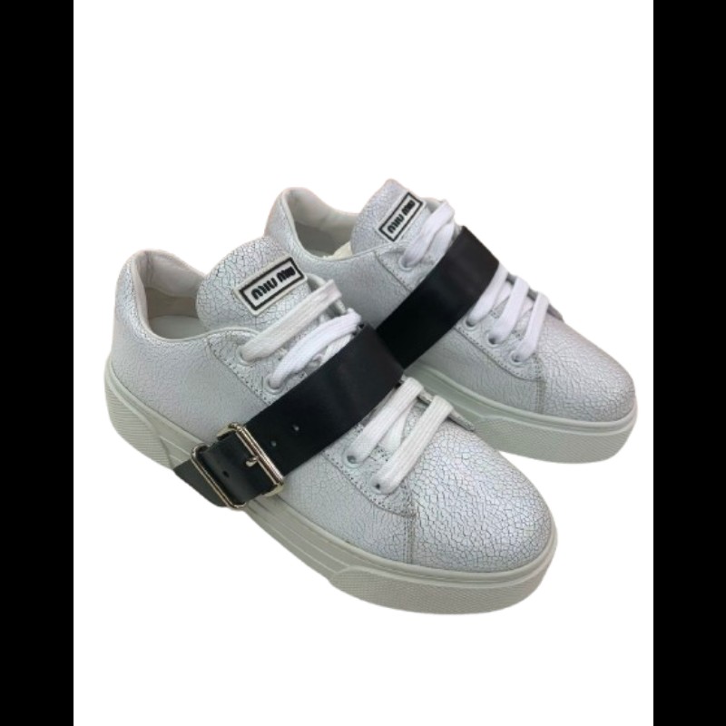 Miu Miu 白色裂紋皮革球鞋 配黑飾帶 36碼-0