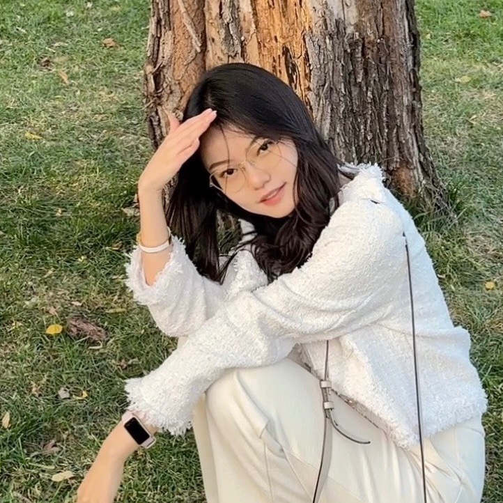 GUCCI 白金燙金小蜜蜂星星肩背斜背包26*17*8 98新配件盒子塵袋-0