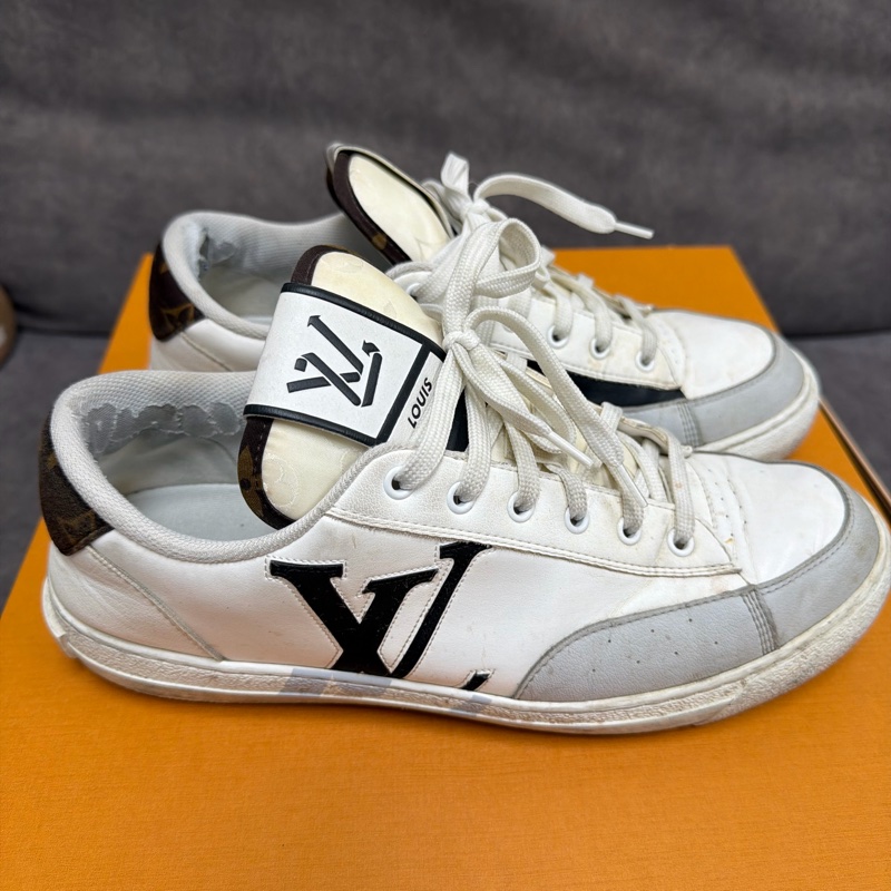 搬家出清‼️LV男休閒鞋 8.5號-0