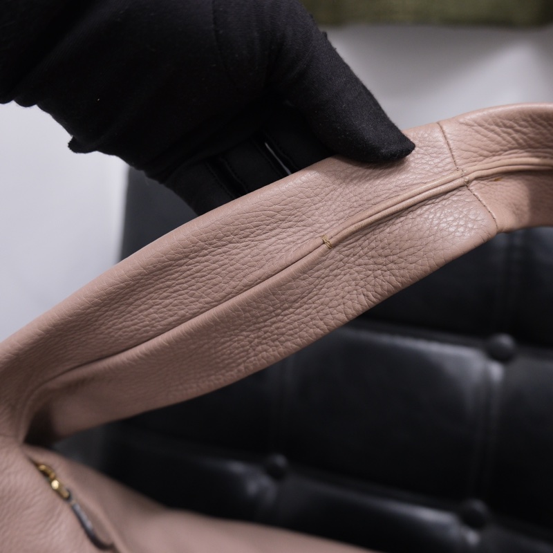 Loewe Leather Shoulder Bag 羅意威中古鎖頭Hobo bag 和尚包-10