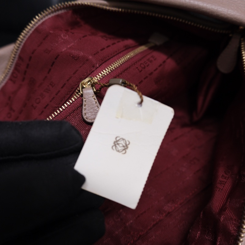 Loewe Leather Shoulder Bag 羅意威中古鎖頭Hobo bag 和尚包-28