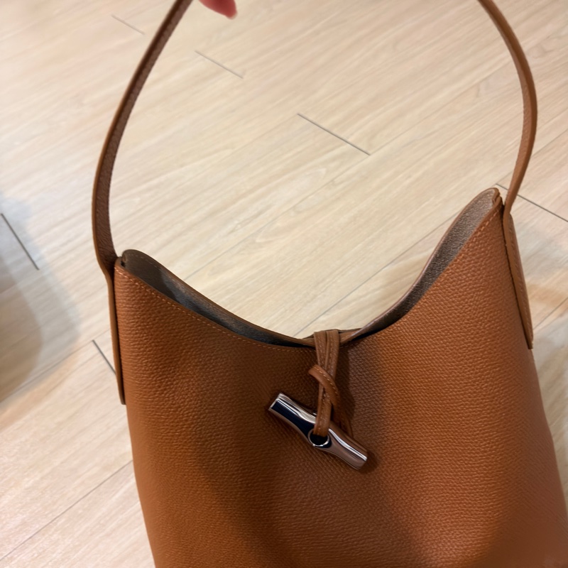 LONGCHAMP ROSEAU系列竹節卵石紋牛皮單肩包🔥粽色-7