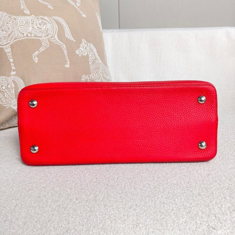 LVcapucines手提斜背包大號36*22*14  98新配件塵袋購證-4