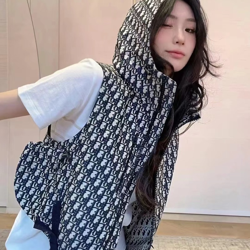 Dior 老花Logi連帽背心-13