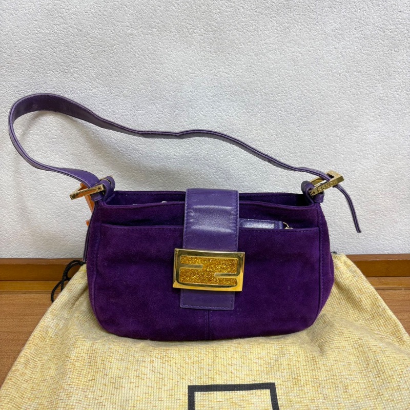 Fendi 深紫麂皮絲絨星空扣法棍 20*12 98新配件塵袋-1