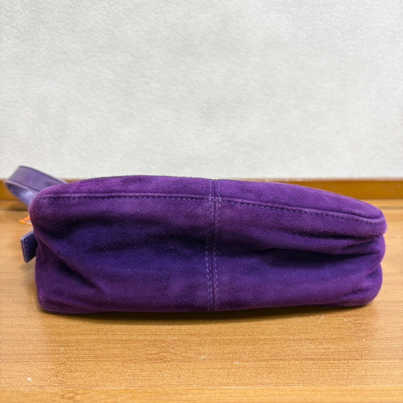 Fendi 深紫麂皮絲絨星空扣法棍 20*12 98新配件塵袋-3