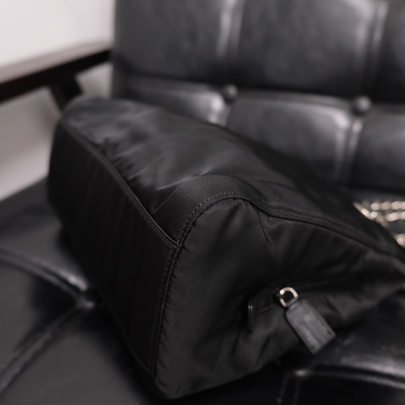 Prada Nylon Vintage Chain Bag 25 普拉特黑色中古尼龍降落傘/單肩包-13