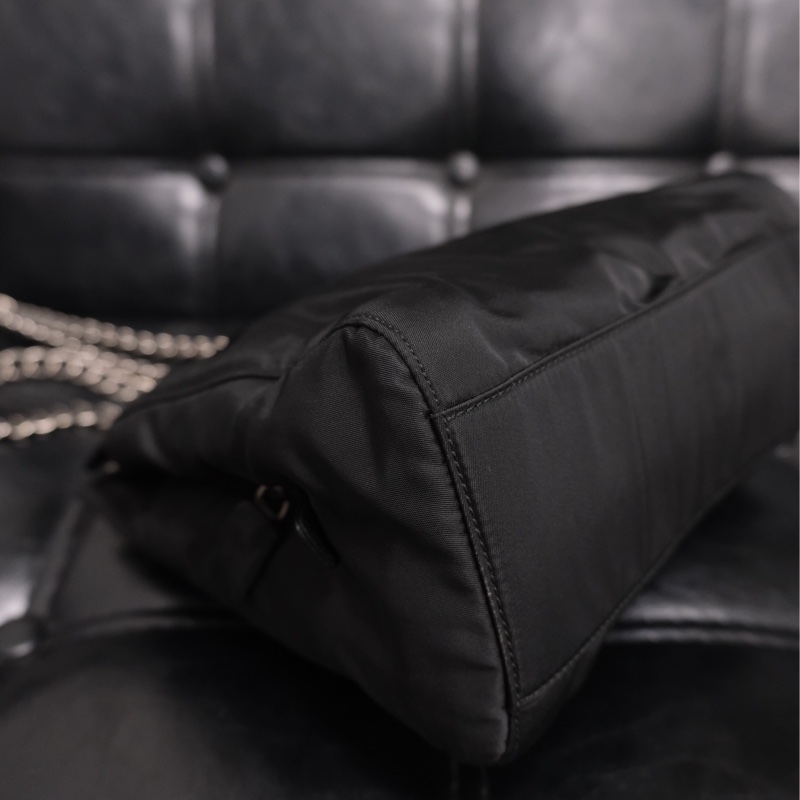 Prada Nylon Vintage Chain Bag 25 普拉特黑色中古尼龍降落傘/單肩包-15