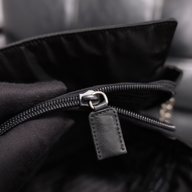 Prada Nylon Vintage Chain Bag 25 普拉特黑色中古尼龍降落傘/單肩包-25