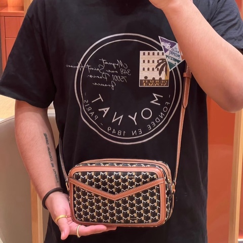 MOYNAT 棕色手提盥洗包 23*13*13 全新閒置配件塵袋購證