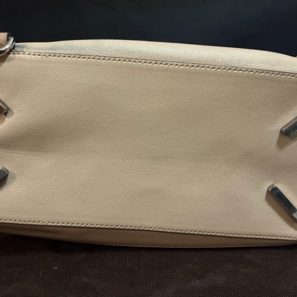 Loewe puzzle 中號包（沙色Sand)-4