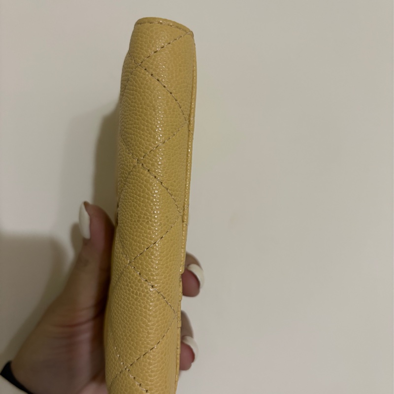 chanel 23B小雞黃芯片款L型卡片零錢包-6