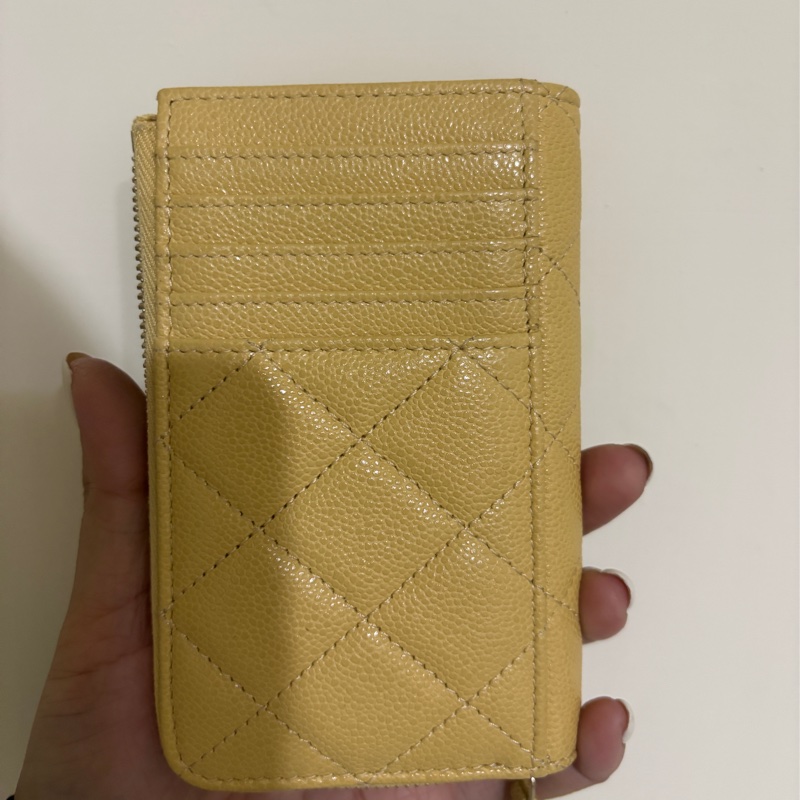chanel 23B小雞黃芯片款L型卡片零錢包-11